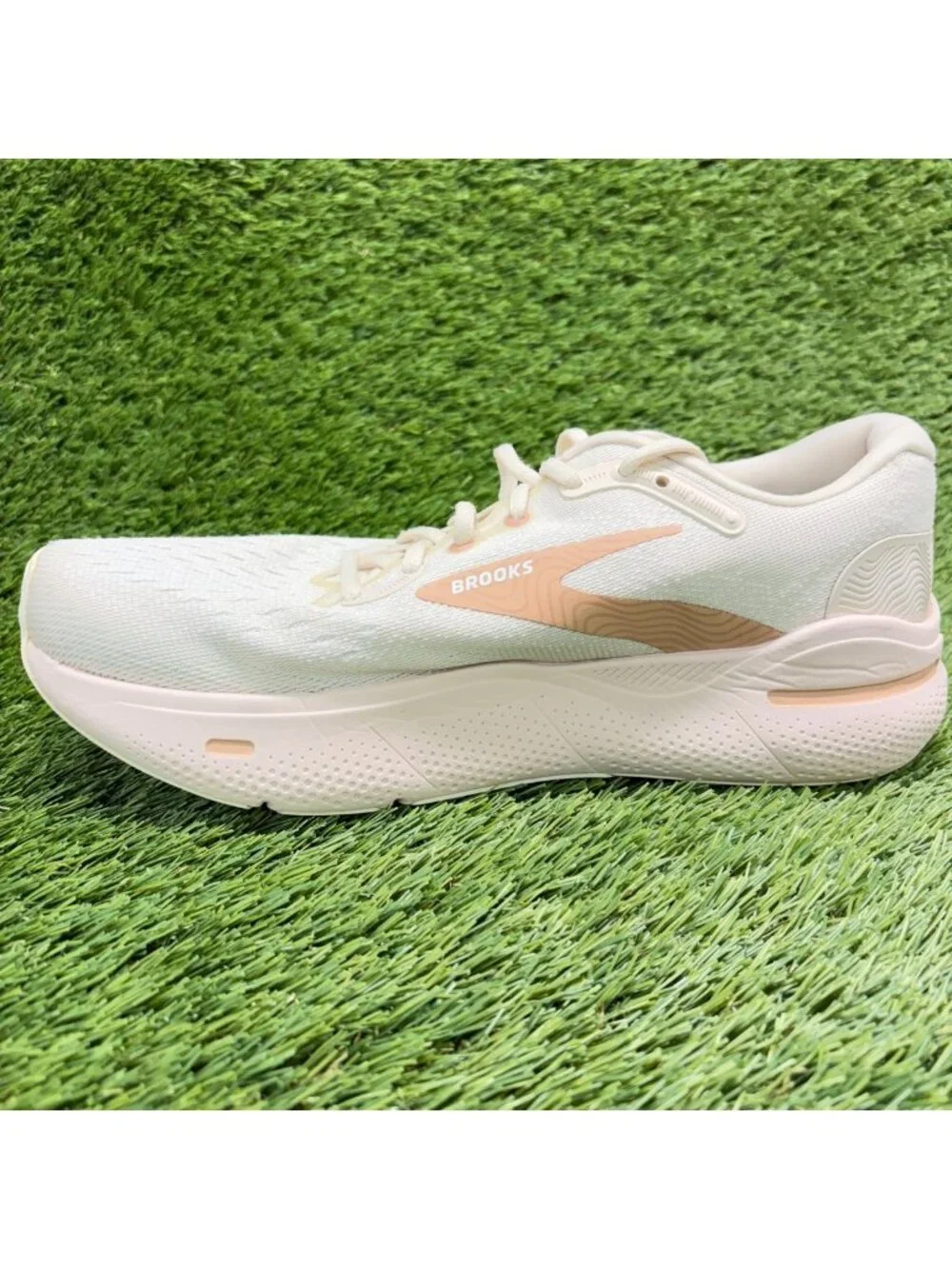 Brooks wear soles